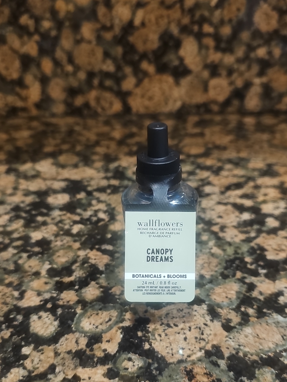 White Barn Canopy Dreams Wallflower refill